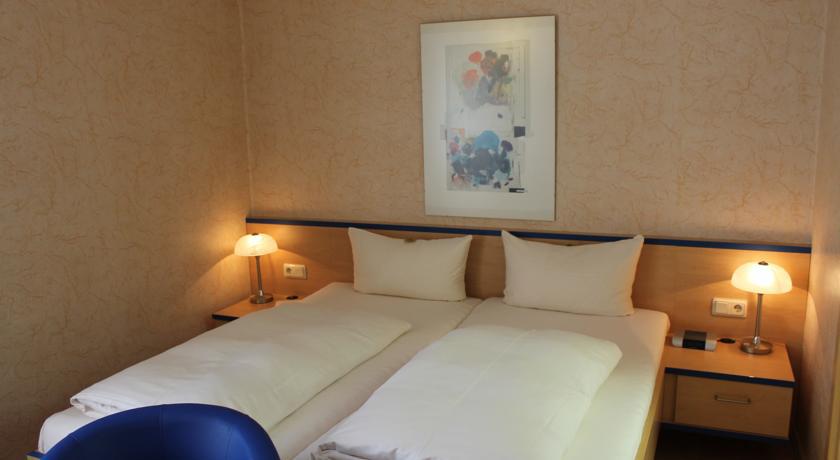 Hotel Chassalla Kassel Oda fotoğraf